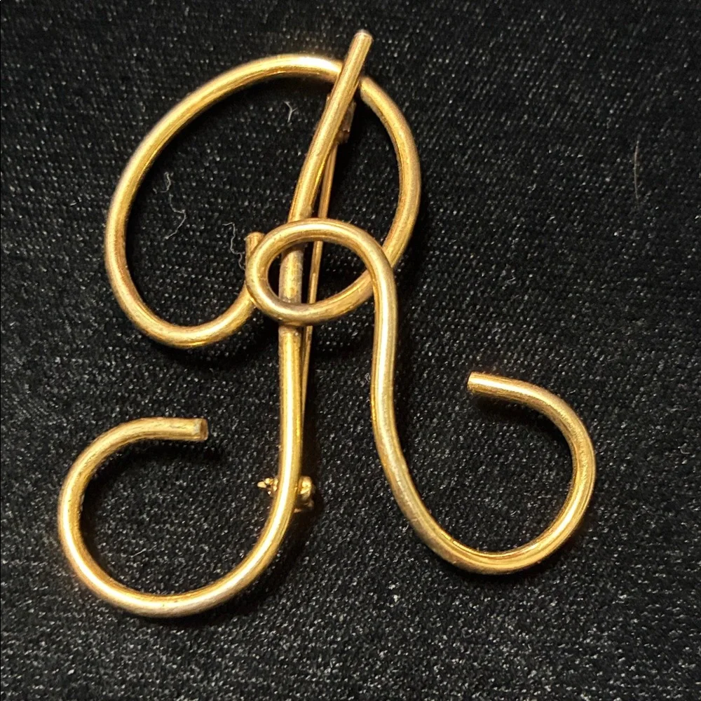 Vintage large Gold letter R Monogram Brooch